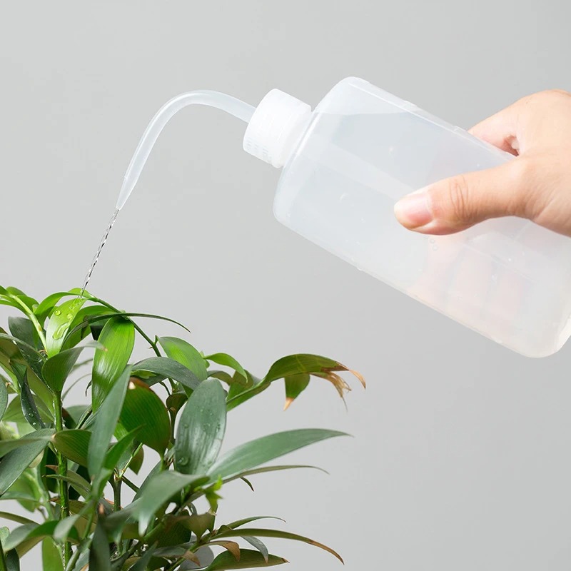 150/250/500mL ウォータービーク注水ケトルツール - Gardening Tools Watering Can のレビューと価格
